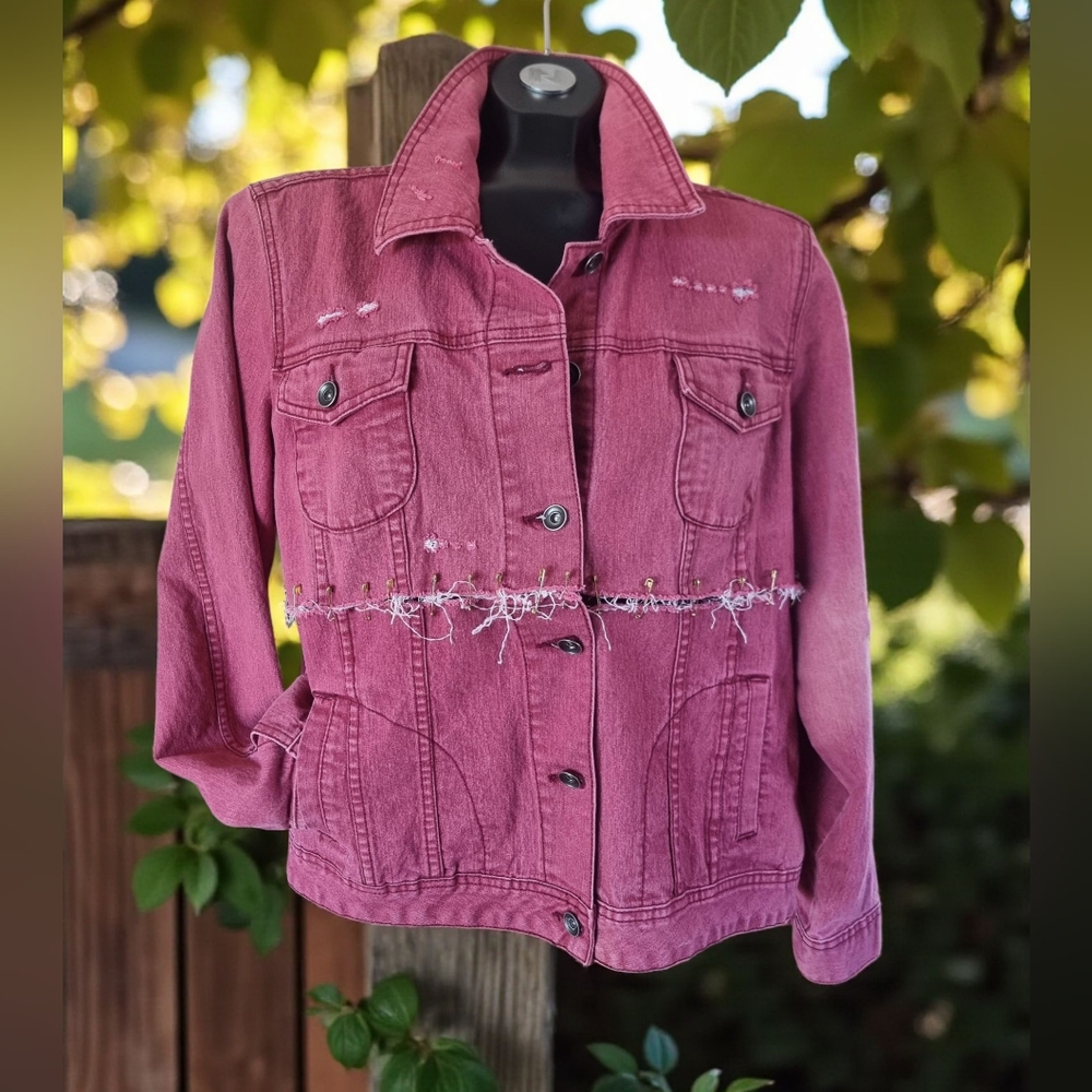 Vintage Cotton Ginny Distressed Women's Pinkish Red Denim Jacket